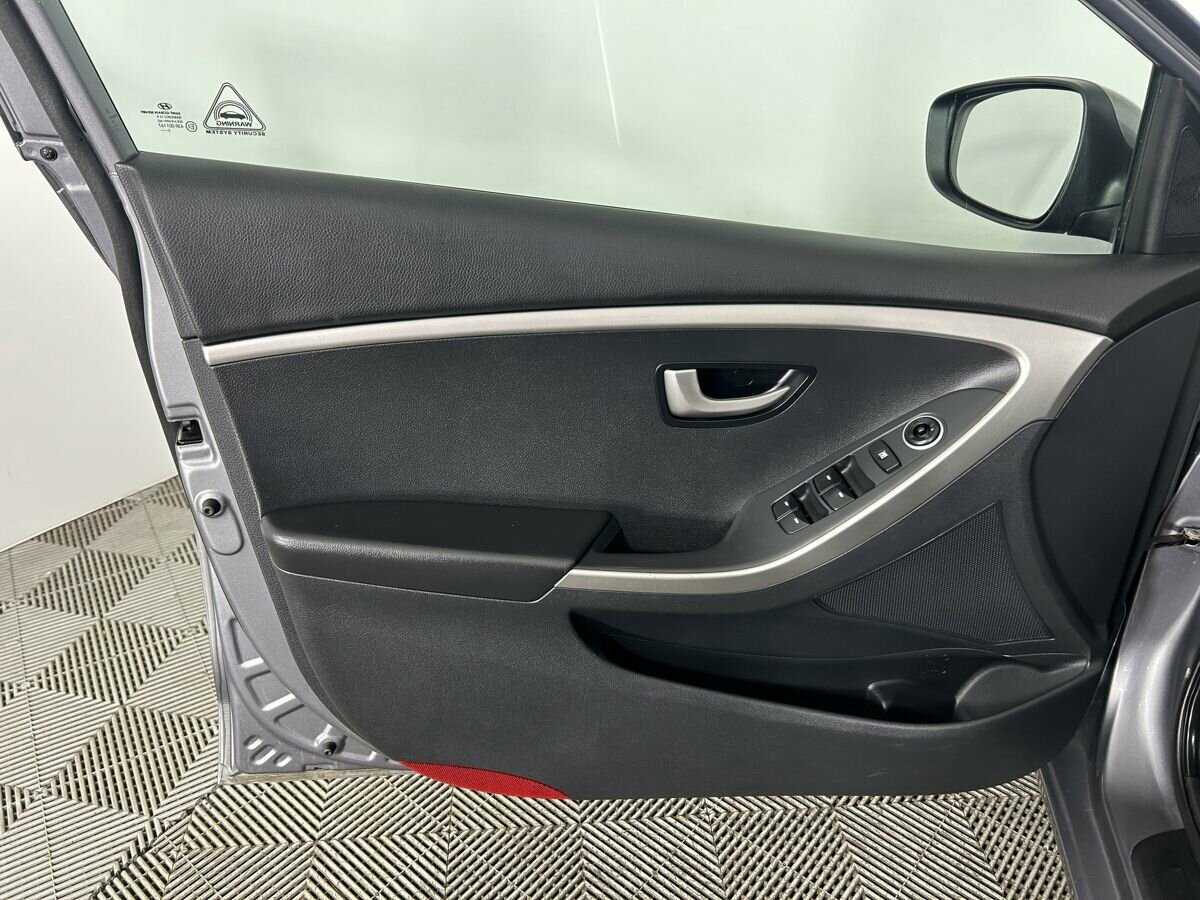 Hyundai i30 б/у, 2012, Автоматическая. Фото: #7