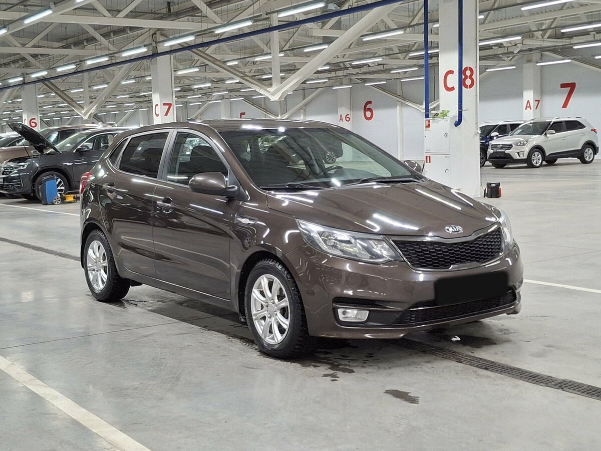 Kia Rio б/у, 2017, Механическая. Фото: #2