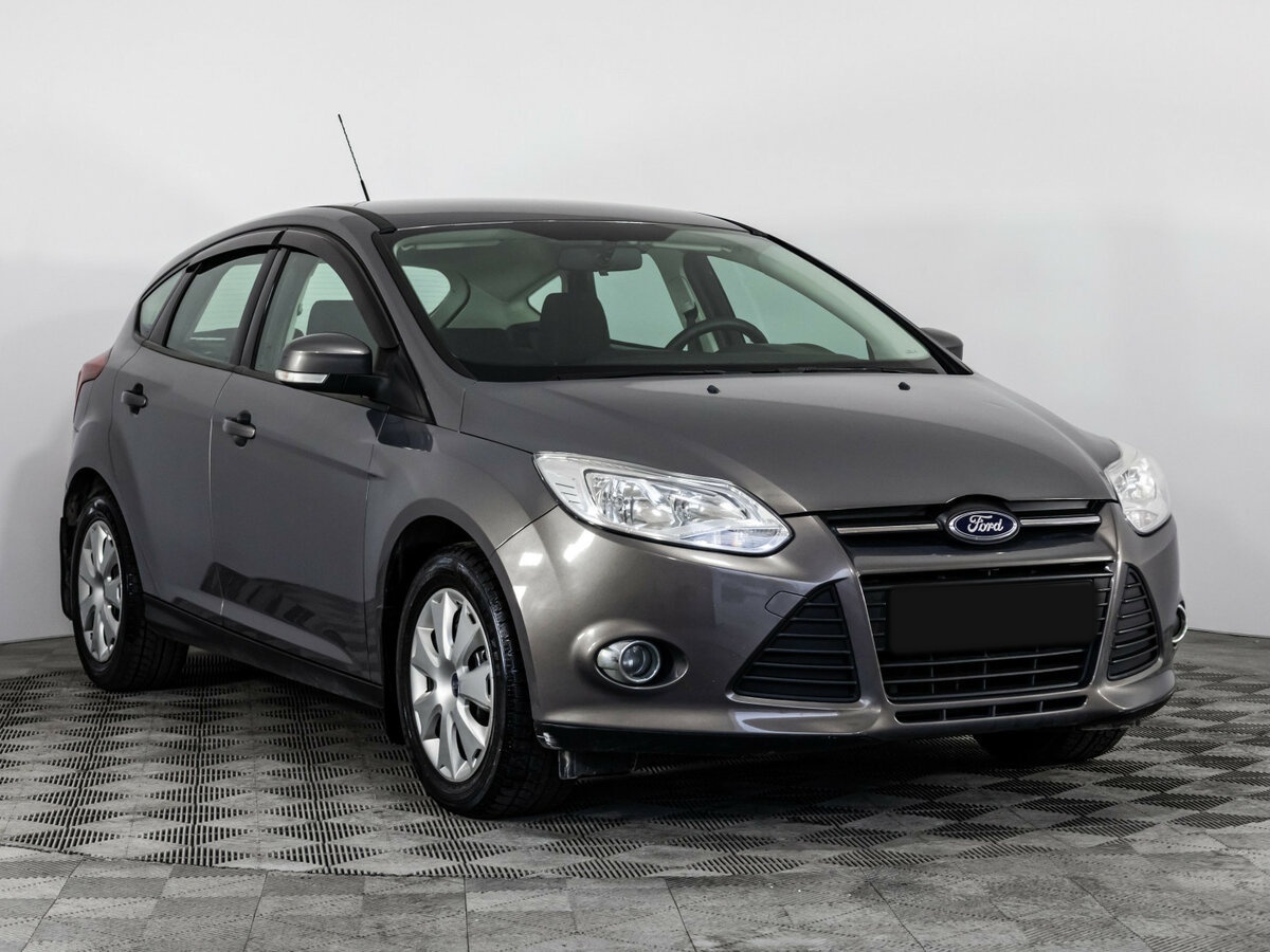 Ford Focus б/у, 2014, Механическая. Фото: #2