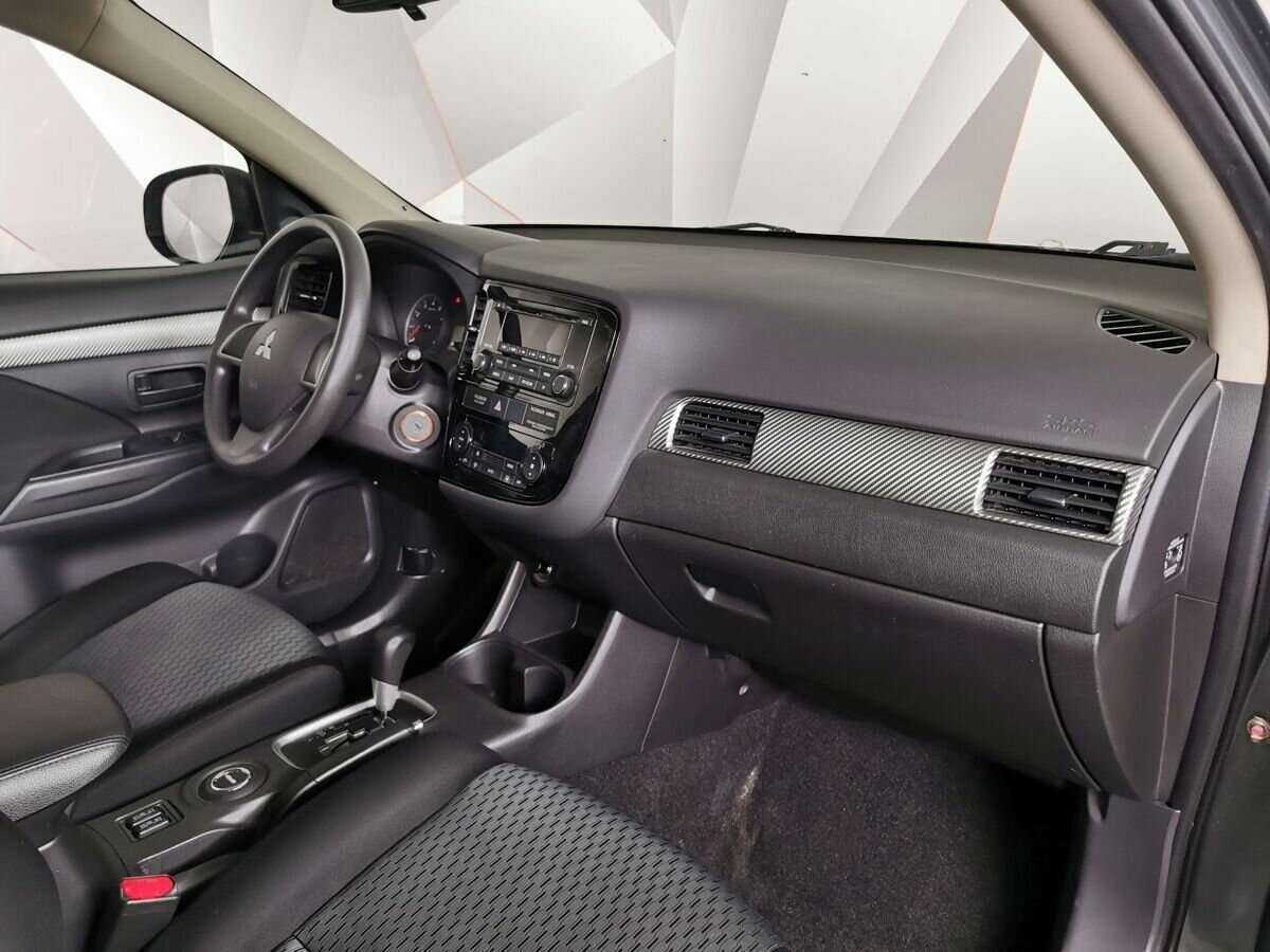 Mitsubishi Outlander б/у, 2014, Вариатор. Фото: #8