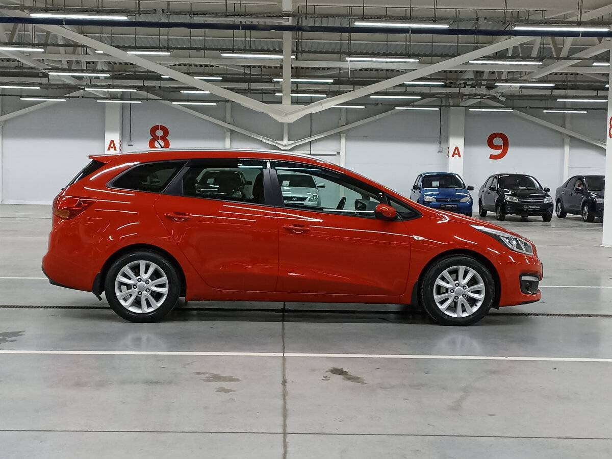 Kia Ceed б/у, 2016, Автоматическая. Фото: #3