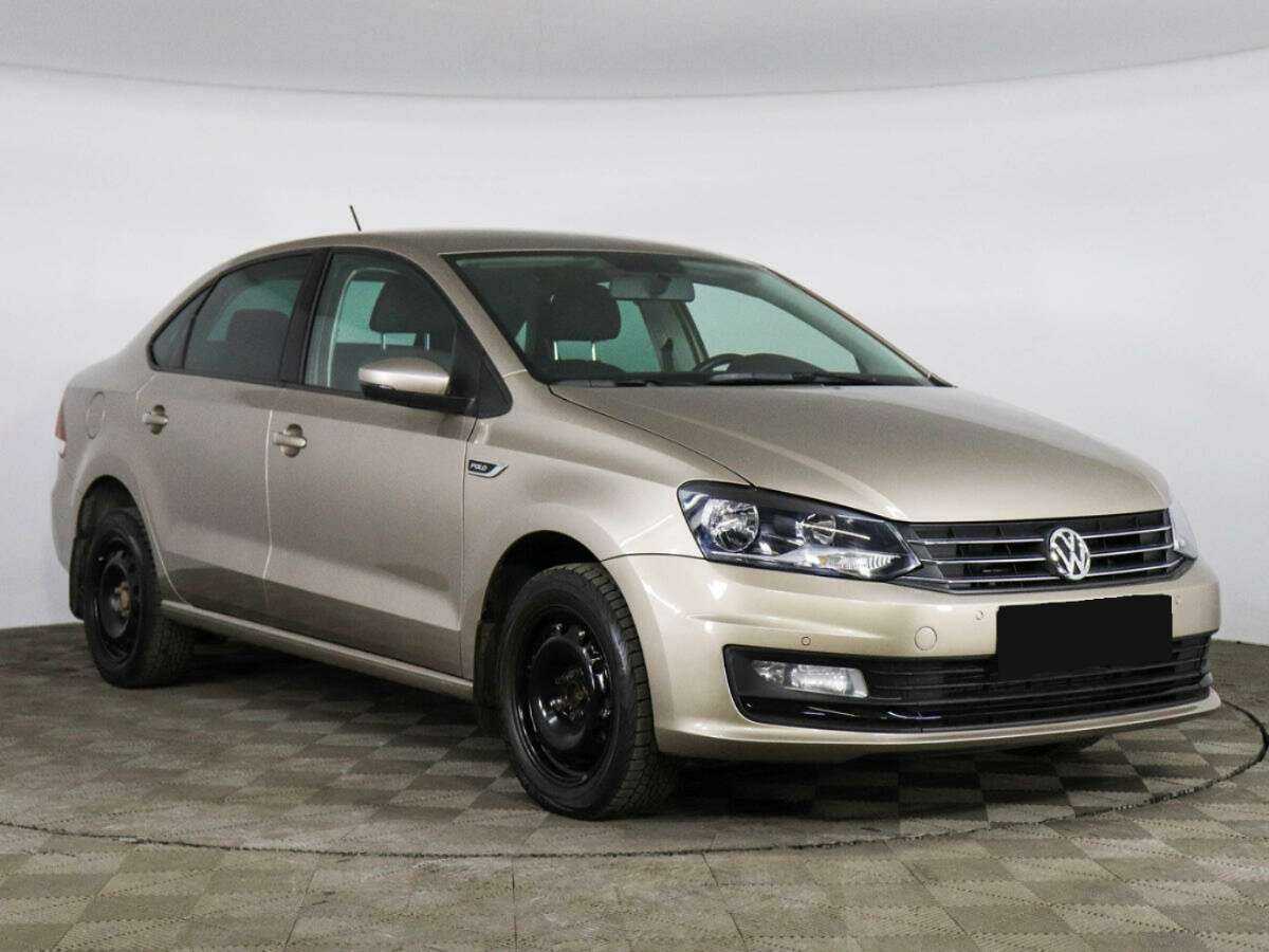 Volkswagen Polo б/у, 2018, Механическая. Фото: #2