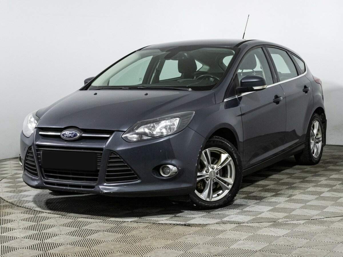 Ford Focus б/у, 2013, Механическая. Фото: #0