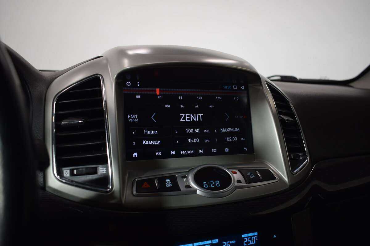 Chevrolet Captiva б/у, 2014, Механическая. Фото: #21