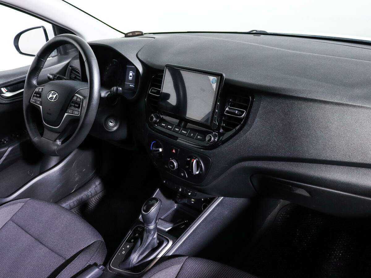 Hyundai Solaris б/у, 2020, Автоматическая. Фото: #7