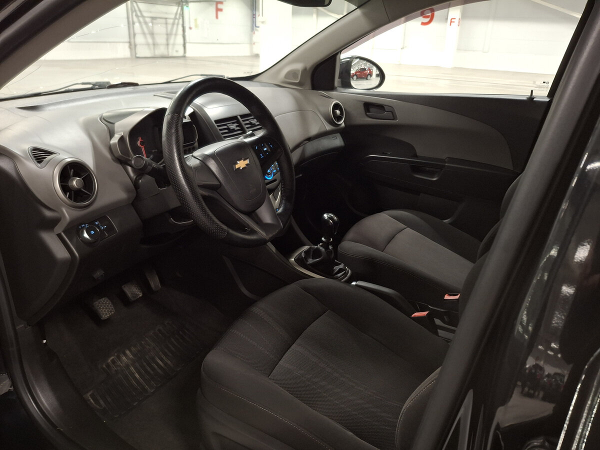 Chevrolet Aveo б/у, 2012, Механическая. Фото: #15