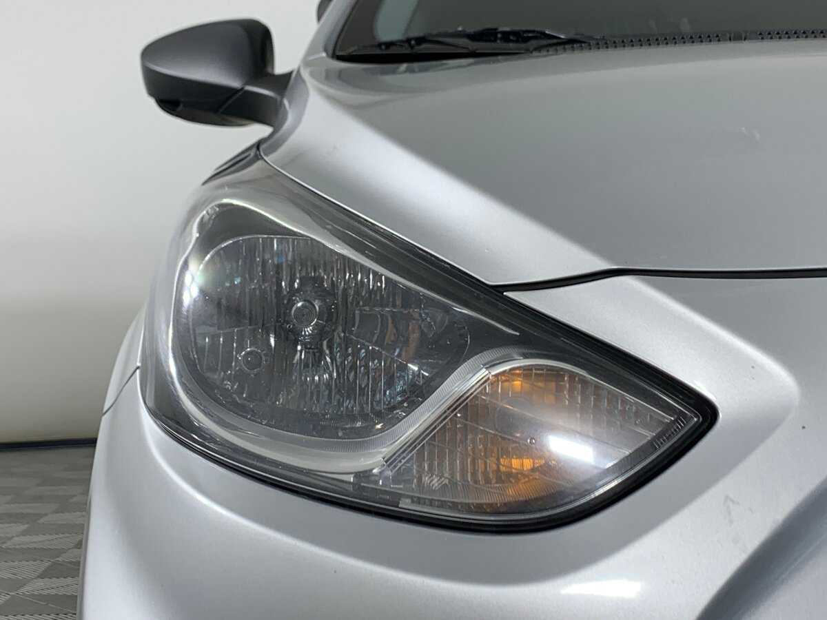 Hyundai Solaris б/у, 2013, Автоматическая. Фото: #7