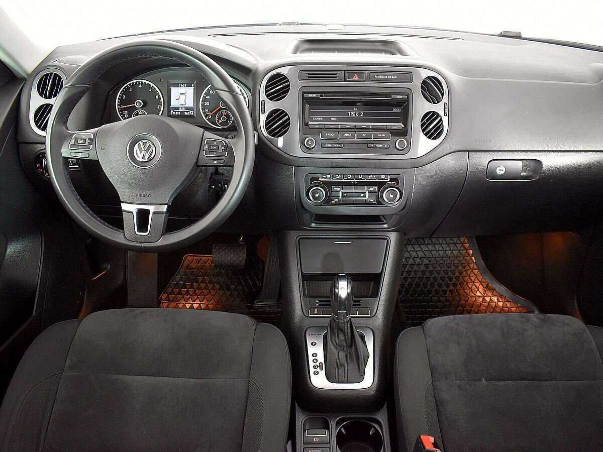 Volkswagen Tiguan б/у, 2012, Автоматическая. Фото: #9