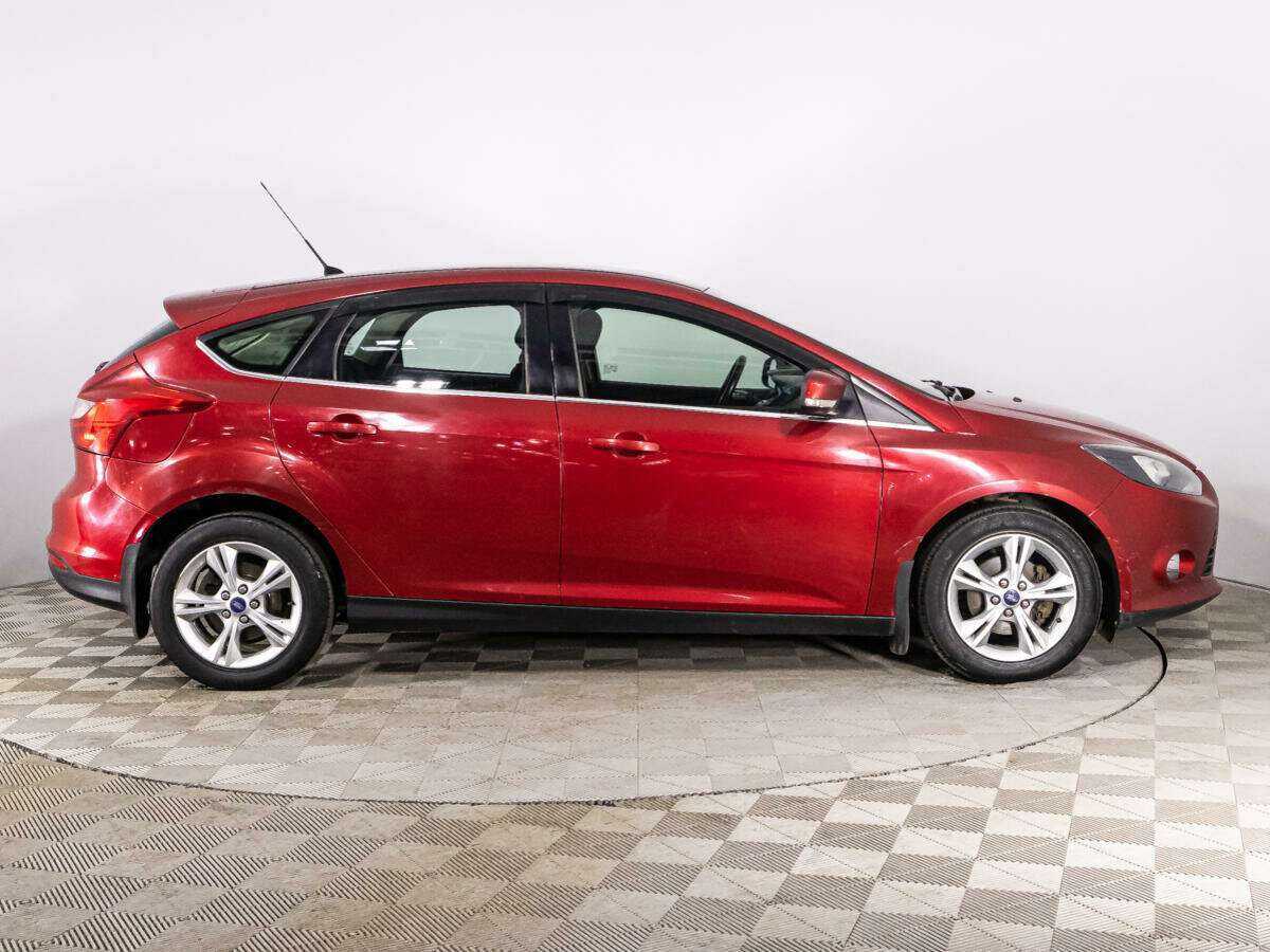 Ford Focus б/у, 2012, Механическая. Фото: #3
