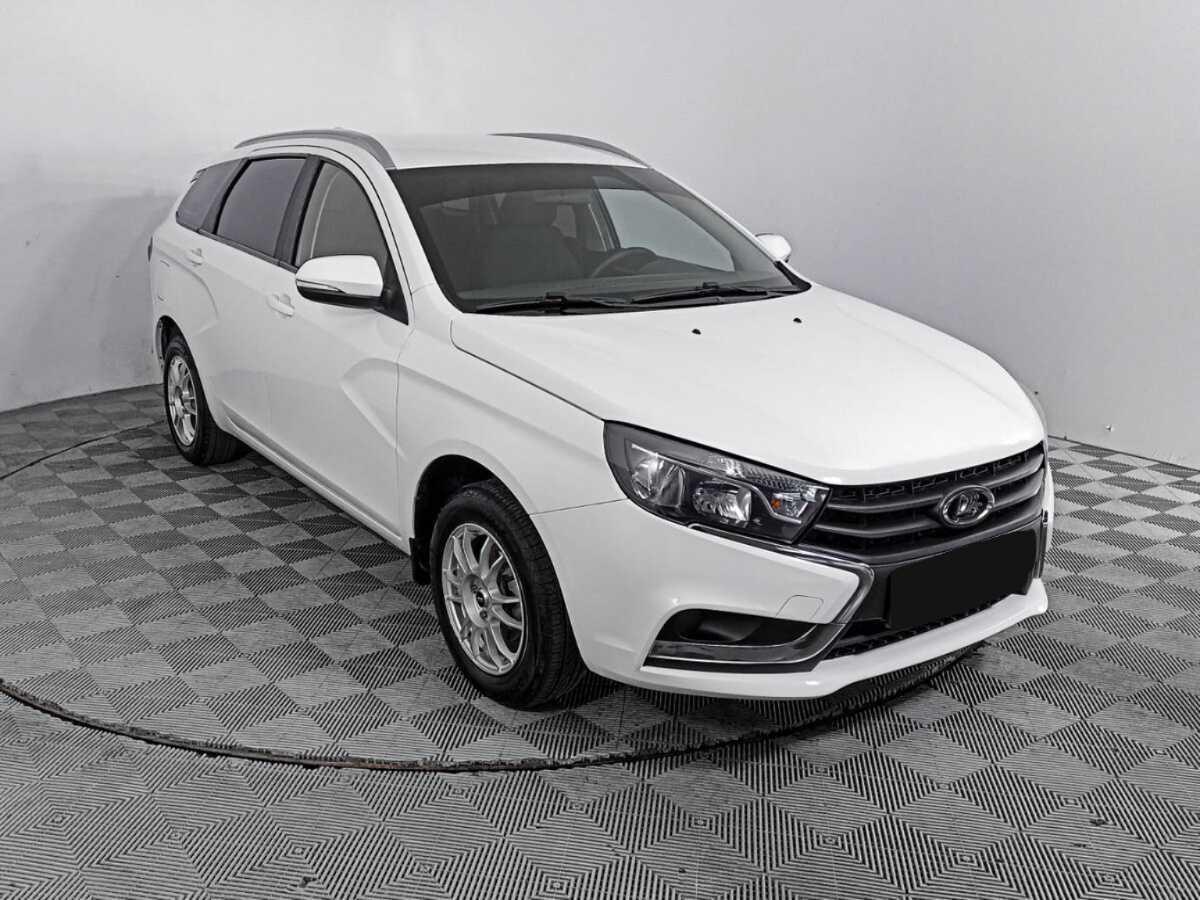 Lada (ВАЗ) Vesta б/у, 2021, Механическая. Фото: #2