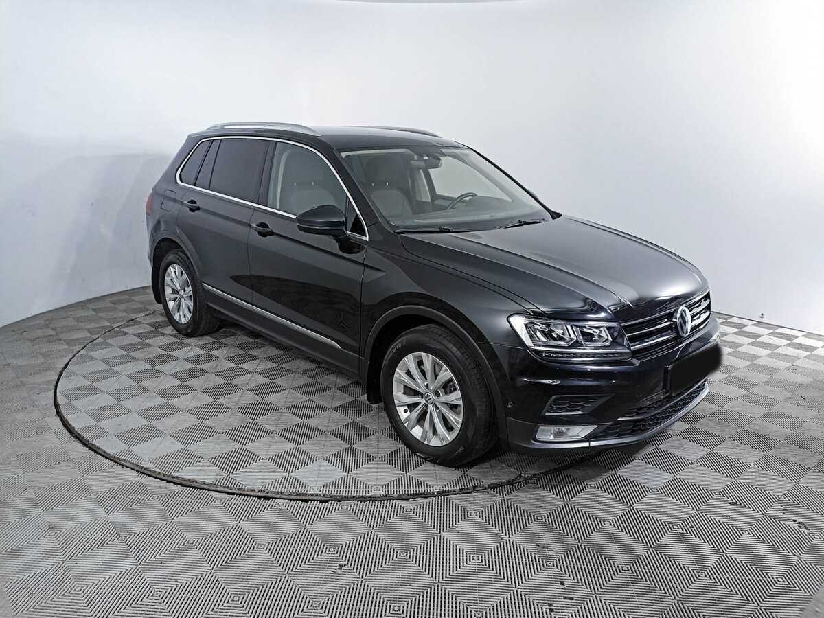 Volkswagen Tiguan б/у, 2017, Роботизированная. Фото: #2