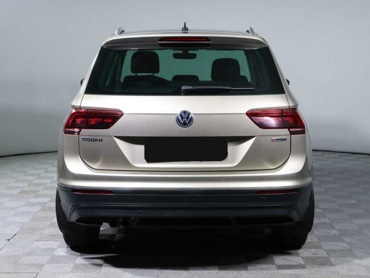 Volkswagen Tiguan б/у, 2018, Роботизированная. Фото: #4