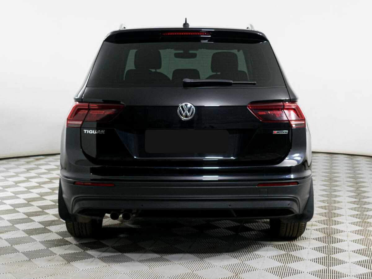 Volkswagen Tiguan б/у, 2018, Роботизированная. Фото: #4