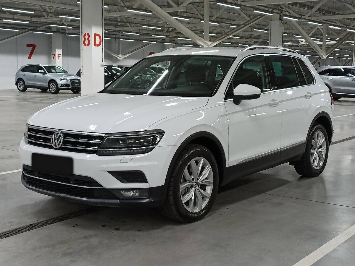 Volkswagen Tiguan б/у, 2018, Роботизированная. Фото: #0