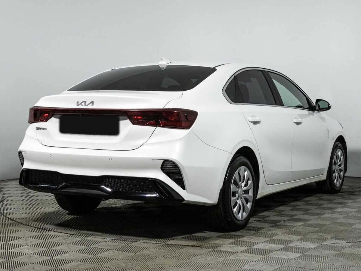 Kia Cerato б/у, 2022, Механическая. Фото: #4