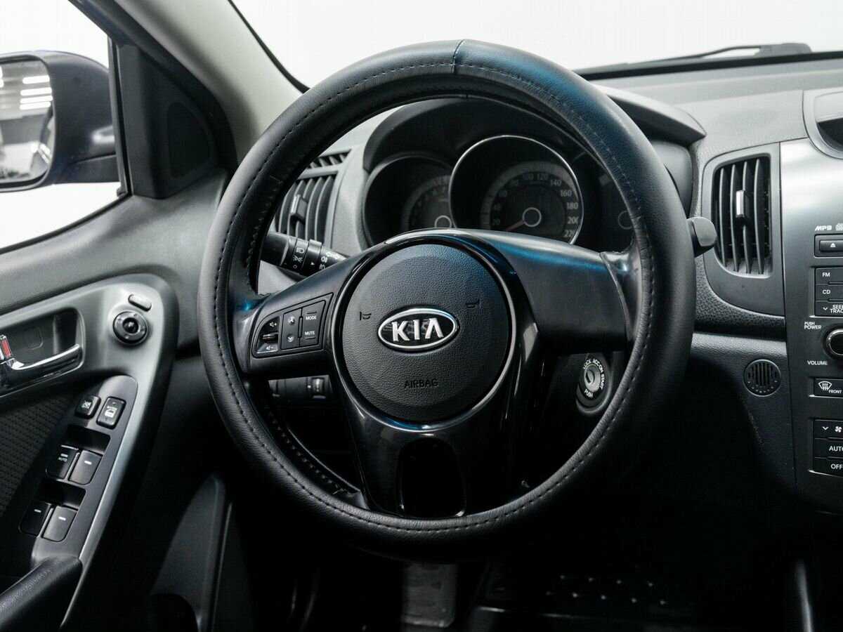 Kia Cerato б/у, 2012, Механическая. Фото: #10