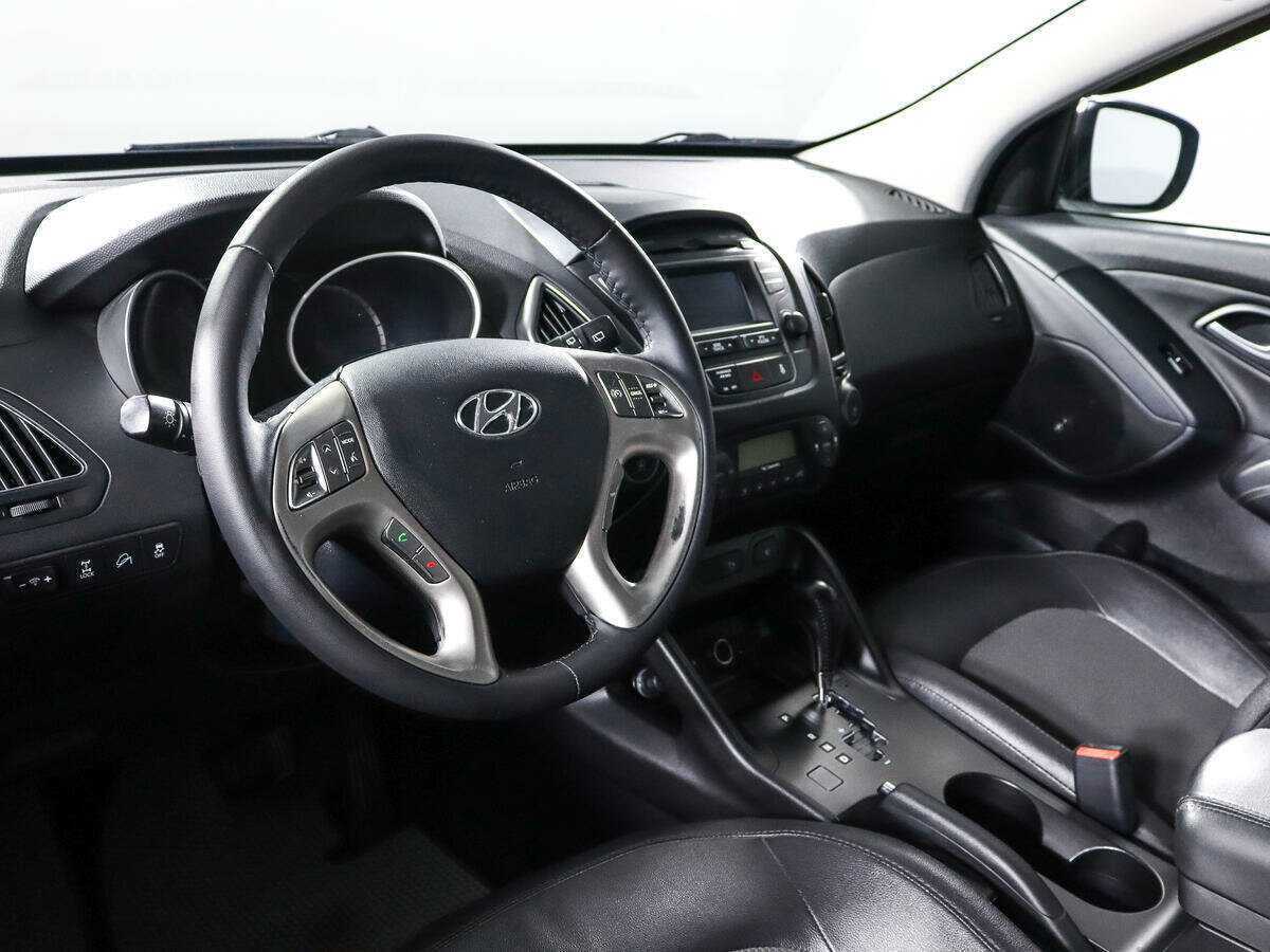 Hyundai ix35 б/у, 2014, Автоматическая. Фото: #11