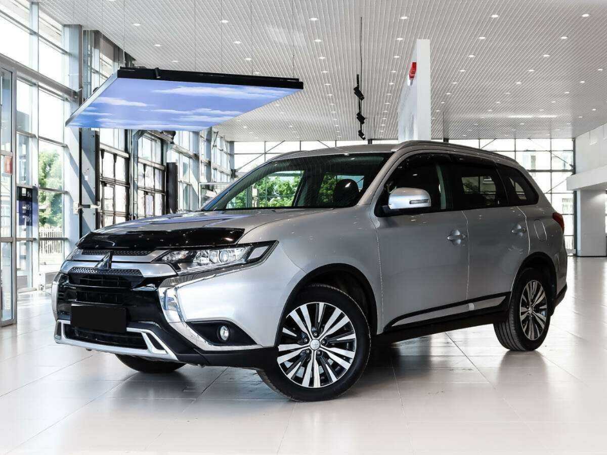 Mitsubishi Outlander б/у, 2019, Вариатор. Фото: #0