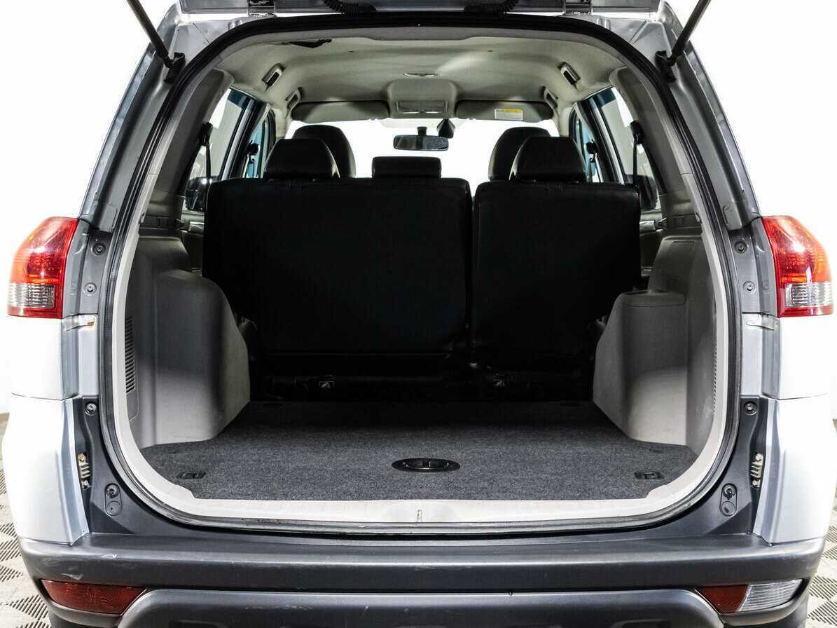 Mitsubishi Pajero Sport б/у, 2013, Автоматическая. Фото: #14