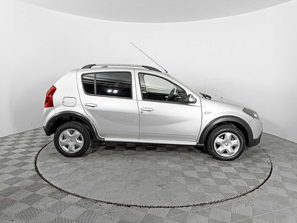 Renault Sandero б/у, 2013, Автоматическая. Фото: #3