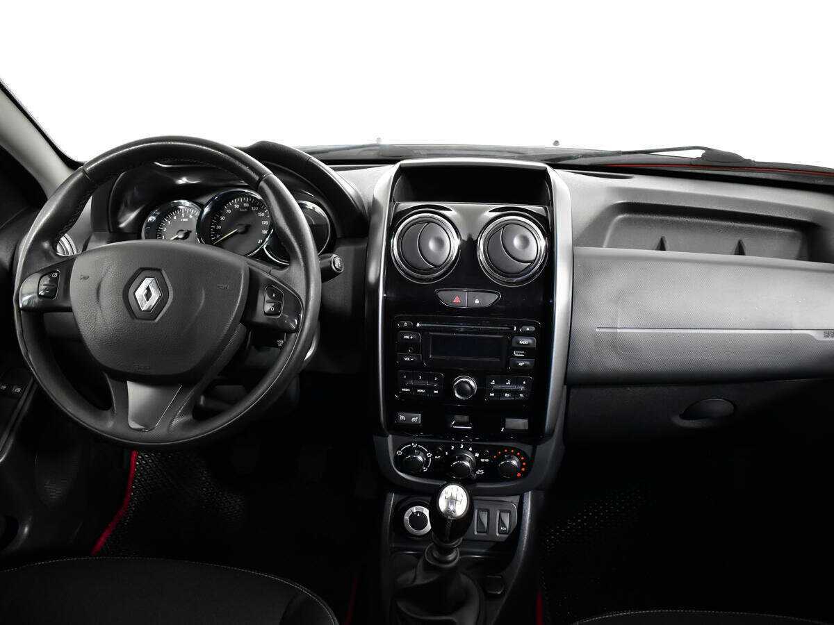 Renault Duster б/у, 2016, Механическая. Фото: #10