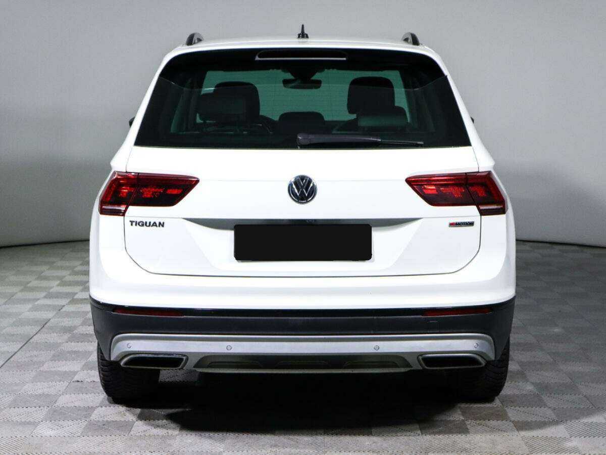 Volkswagen Tiguan б/у, 2020, Роботизированная. Фото: #4