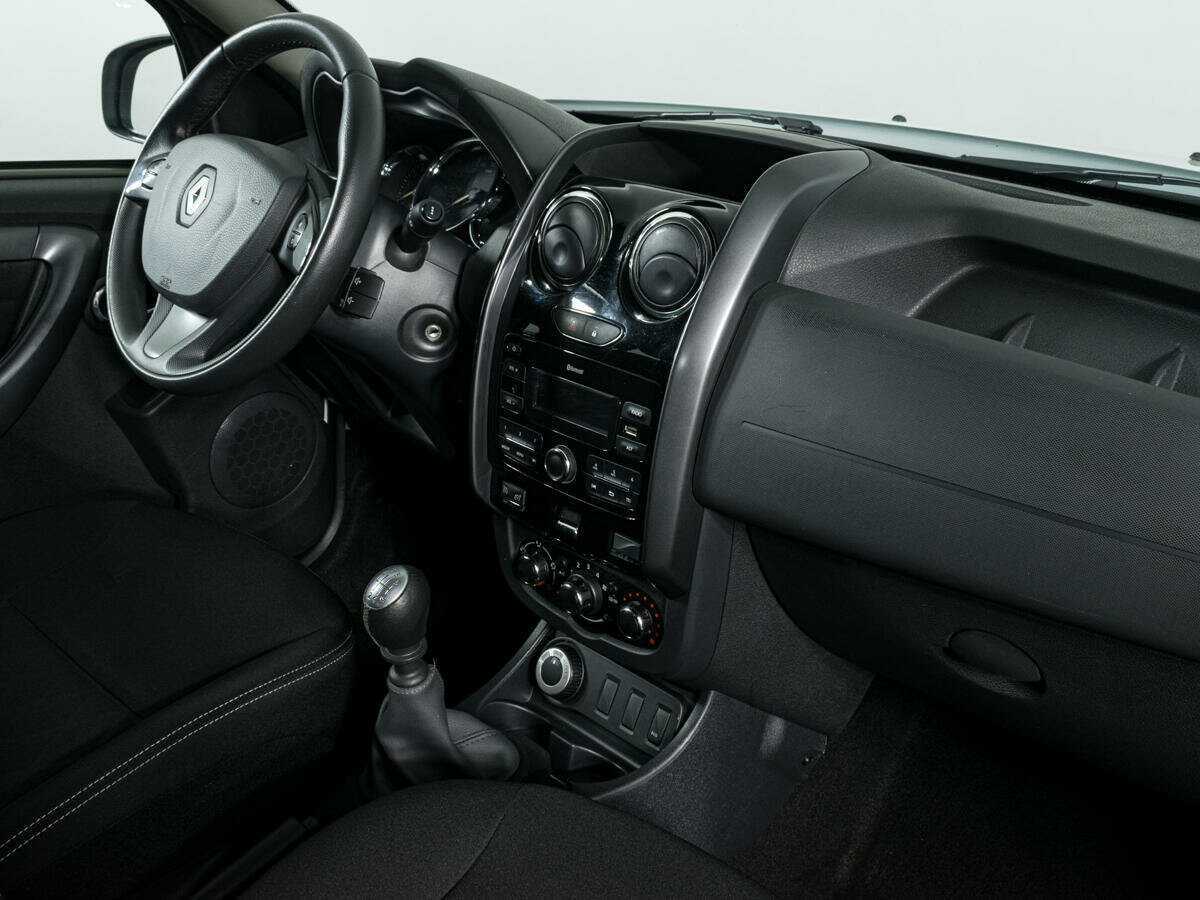 Renault Duster б/у, 2017, Механическая. Фото: #9