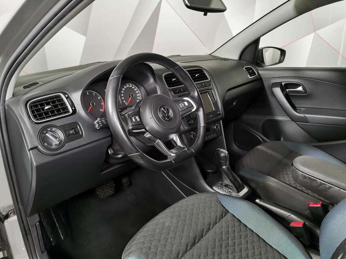Volkswagen Polo б/у, 2020, Роботизированная. Фото: #13