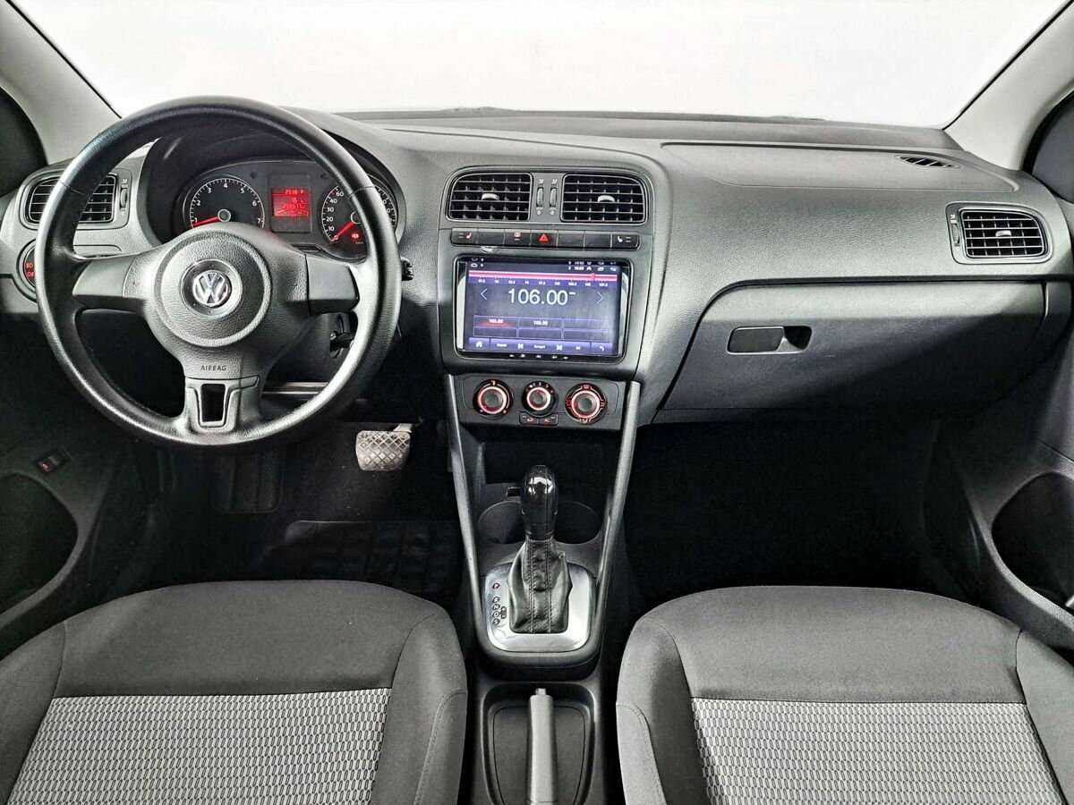 Volkswagen Polo б/у, 2012, Автоматическая. Фото: #10