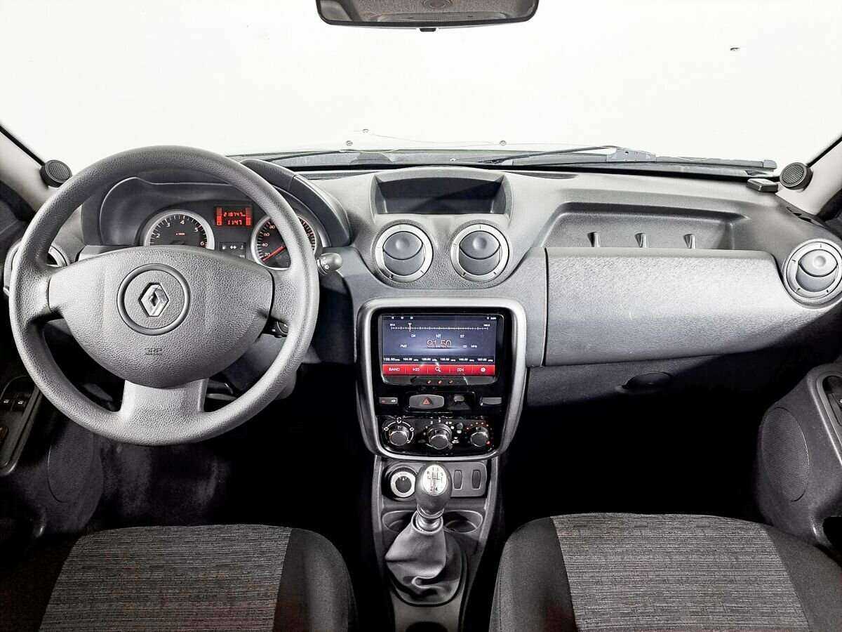 Renault Duster б/у, 2012, Механическая. Фото: #11