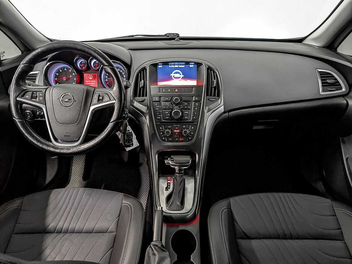 Opel Astra б/у, 2014, Автоматическая. Фото: #11