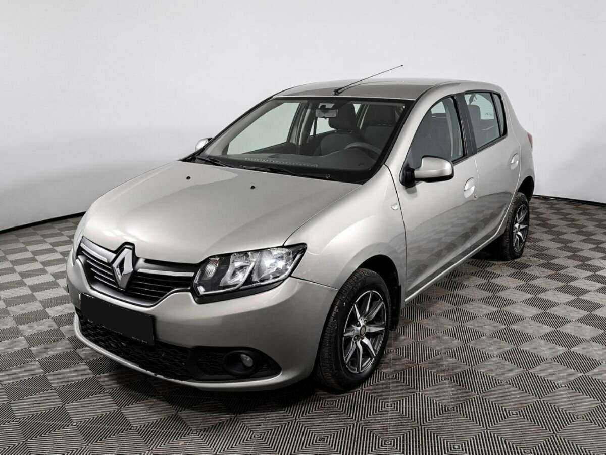 Renault Sandero б/у, 2015, Механическая. Фото: #0