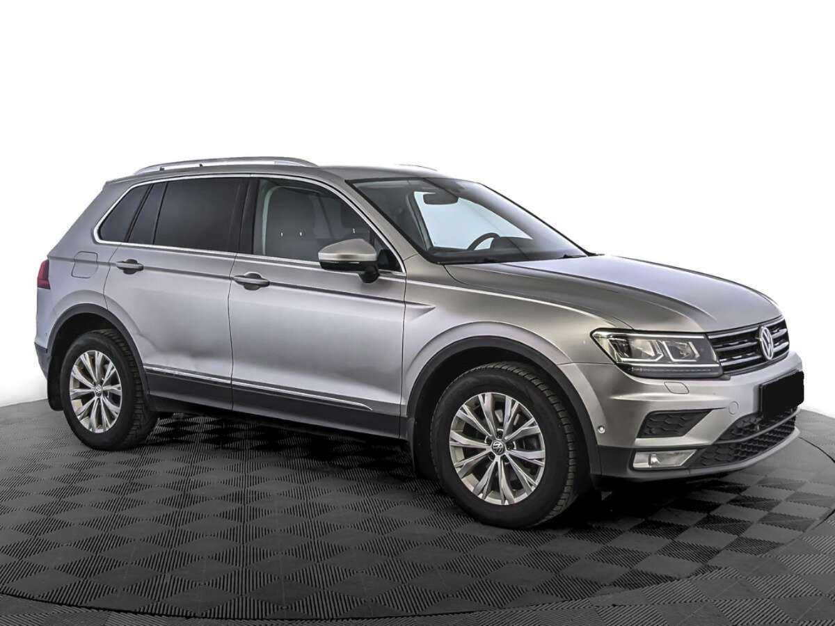 Volkswagen Tiguan б/у, 2017, Роботизированная. Фото: #2