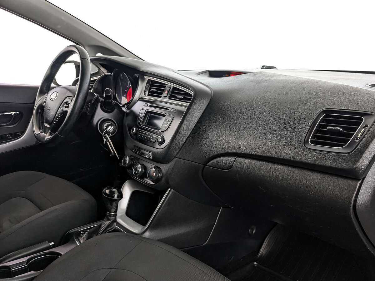 Kia Ceed б/у, 2017, Автоматическая. Фото: #8