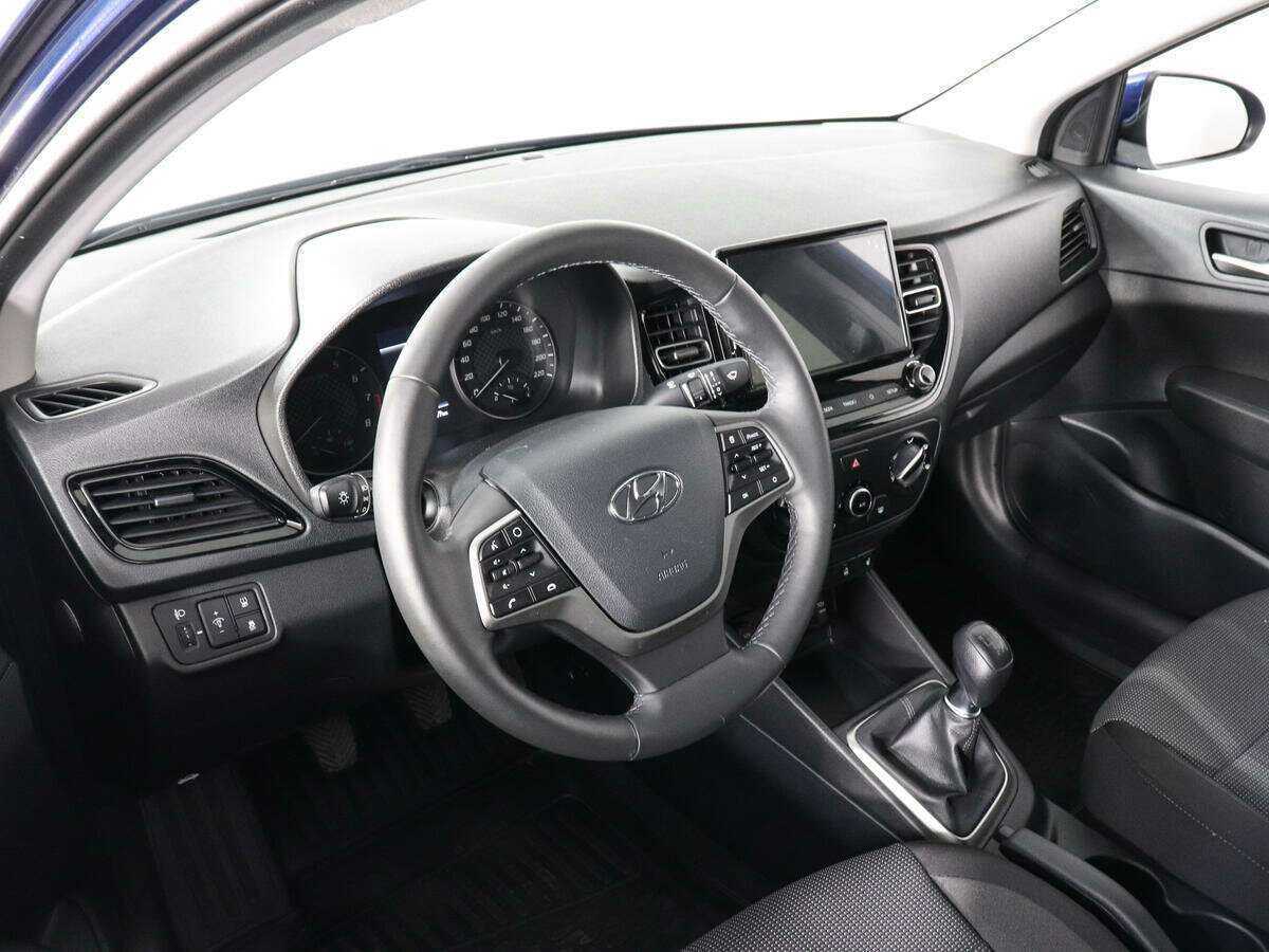 Hyundai Solaris б/у, 2021, Механическая. Фото: #8