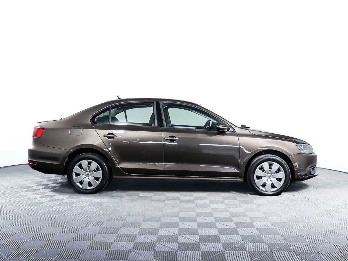 Volkswagen Jetta б/у, 2012, Автоматическая. Фото: #2