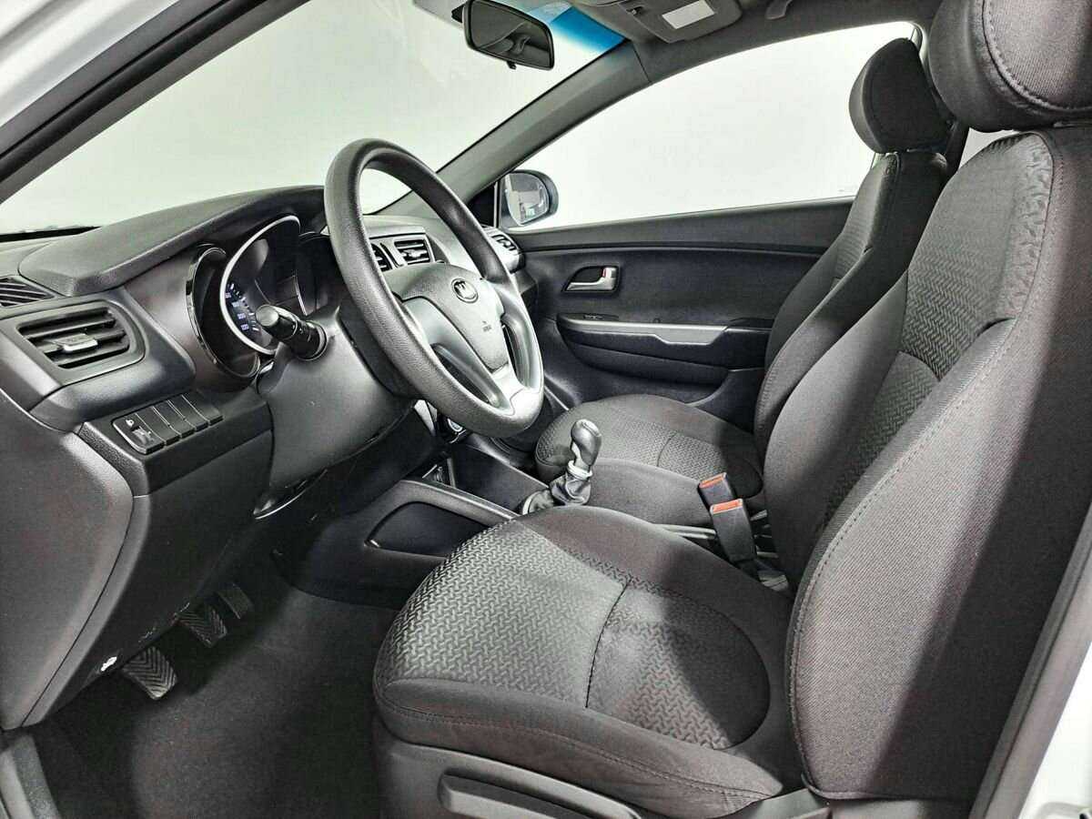 Kia Rio б/у, 2016, Механическая. Фото: #13