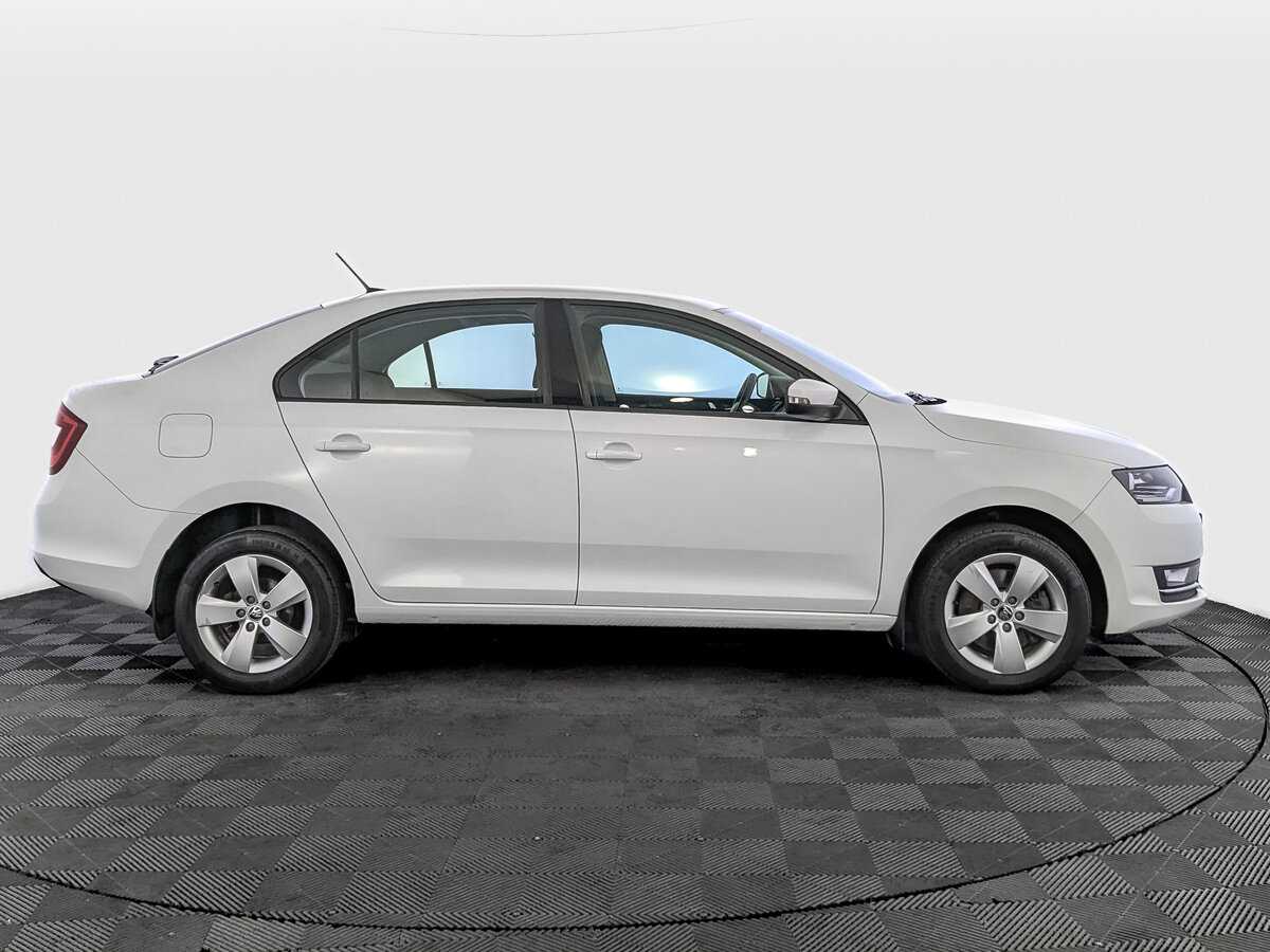Skoda Rapid б/у, 2018, Автоматическая. Фото: #3
