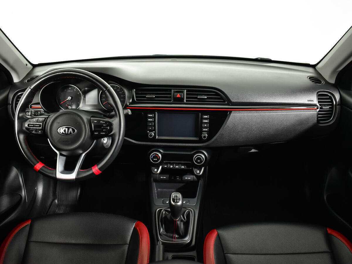 Kia Rio б/у, 2020, Механическая. Фото: #11
