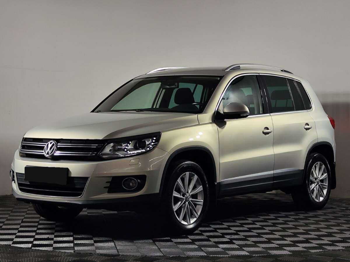 Volkswagen Tiguan б/у, 2012, Автоматическая. Посмотреть фото