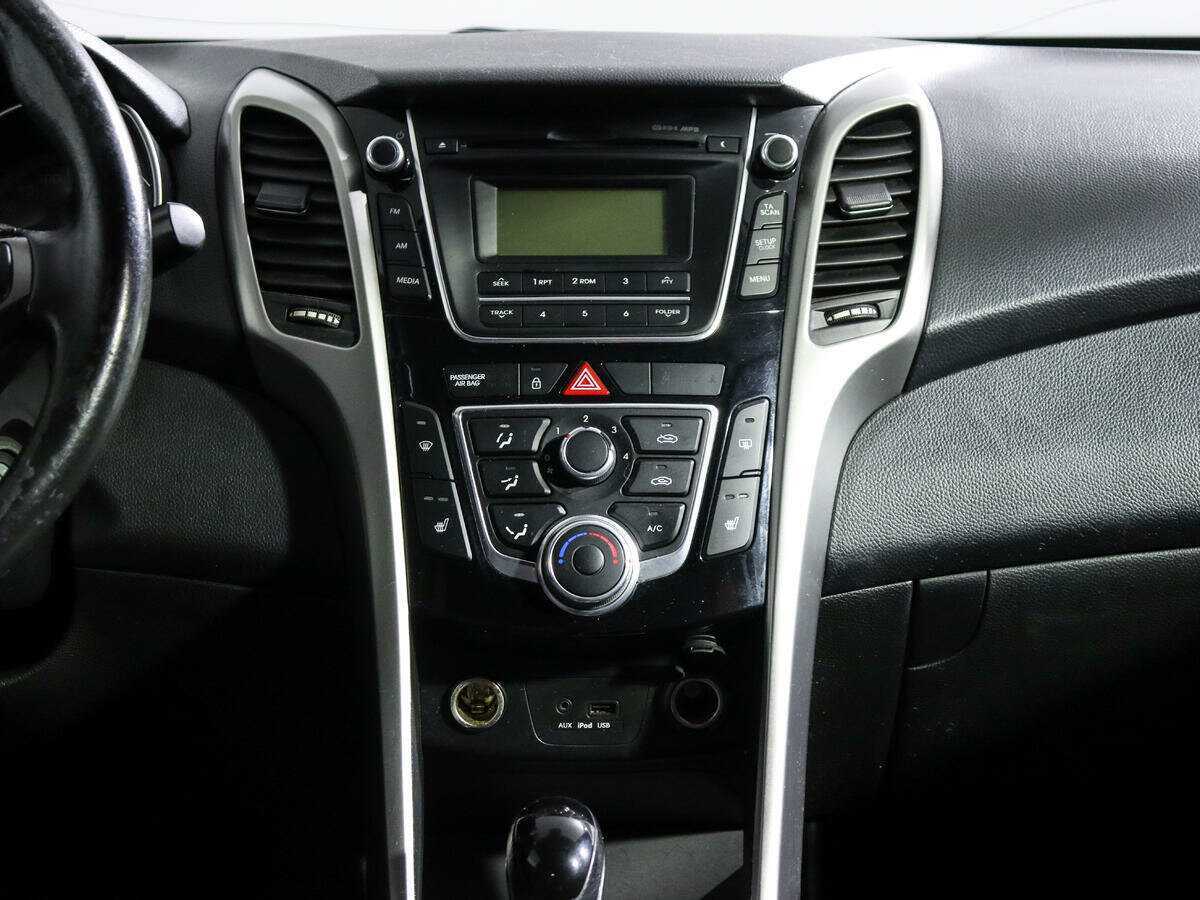 Hyundai i30 б/у, 2012, Автоматическая. Фото: #10