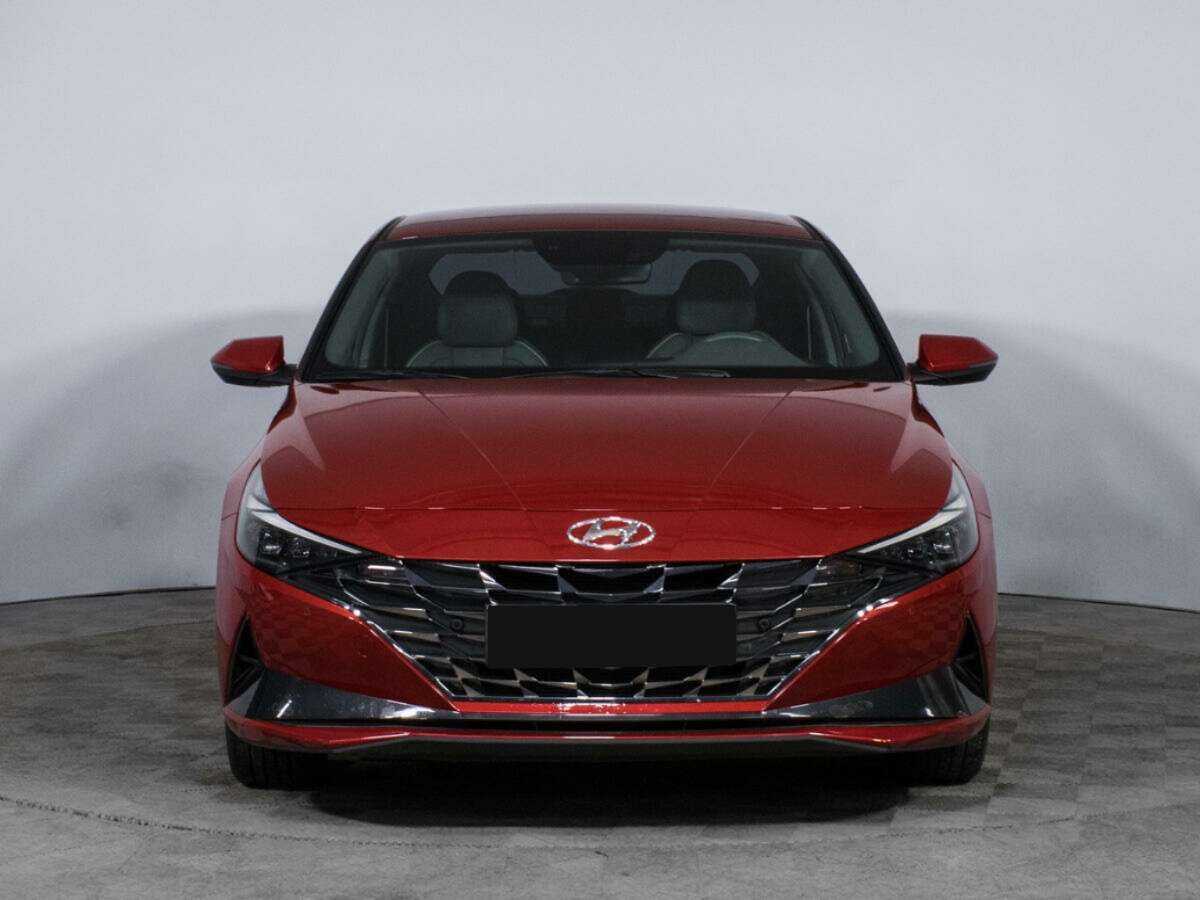 Hyundai Elantra б/у, 2021, Автоматическая. Фото: #1