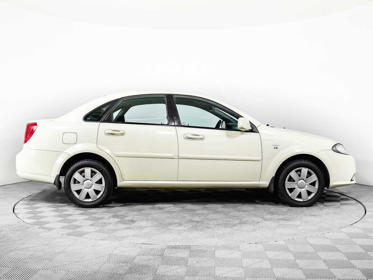 Daewoo Gentra б/у, 2014, Автоматическая. Фото: #3