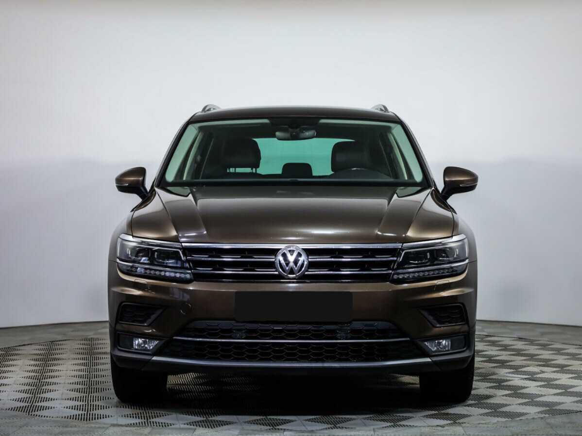 Volkswagen Tiguan б/у, 2018, Роботизированная. Фото: #0