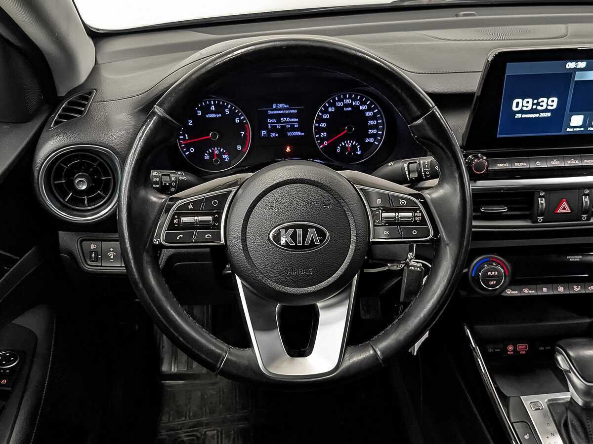 Kia Cerato б/у, 2021, Автоматическая. Фото: #21