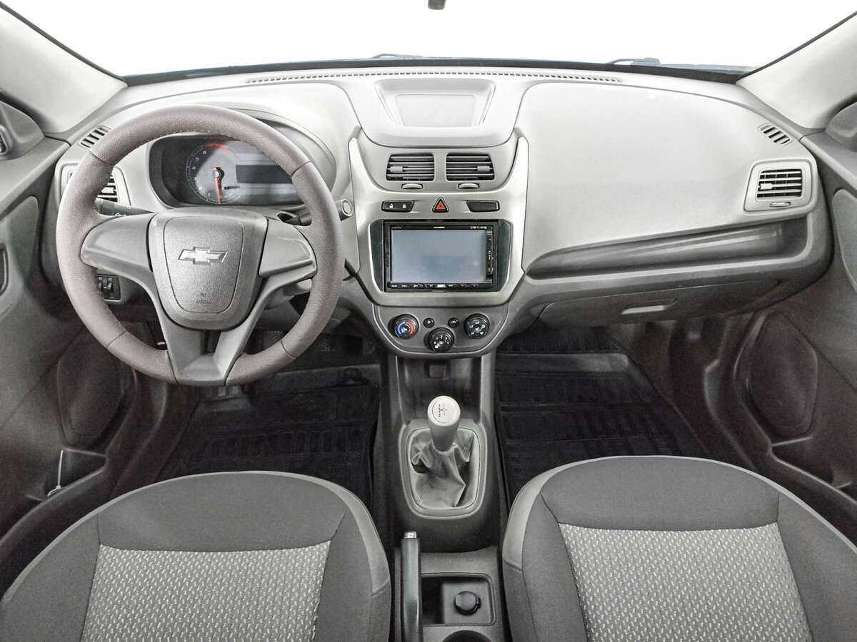 Chevrolet Cobalt б/у, 2013, Механическая. Фото: #11