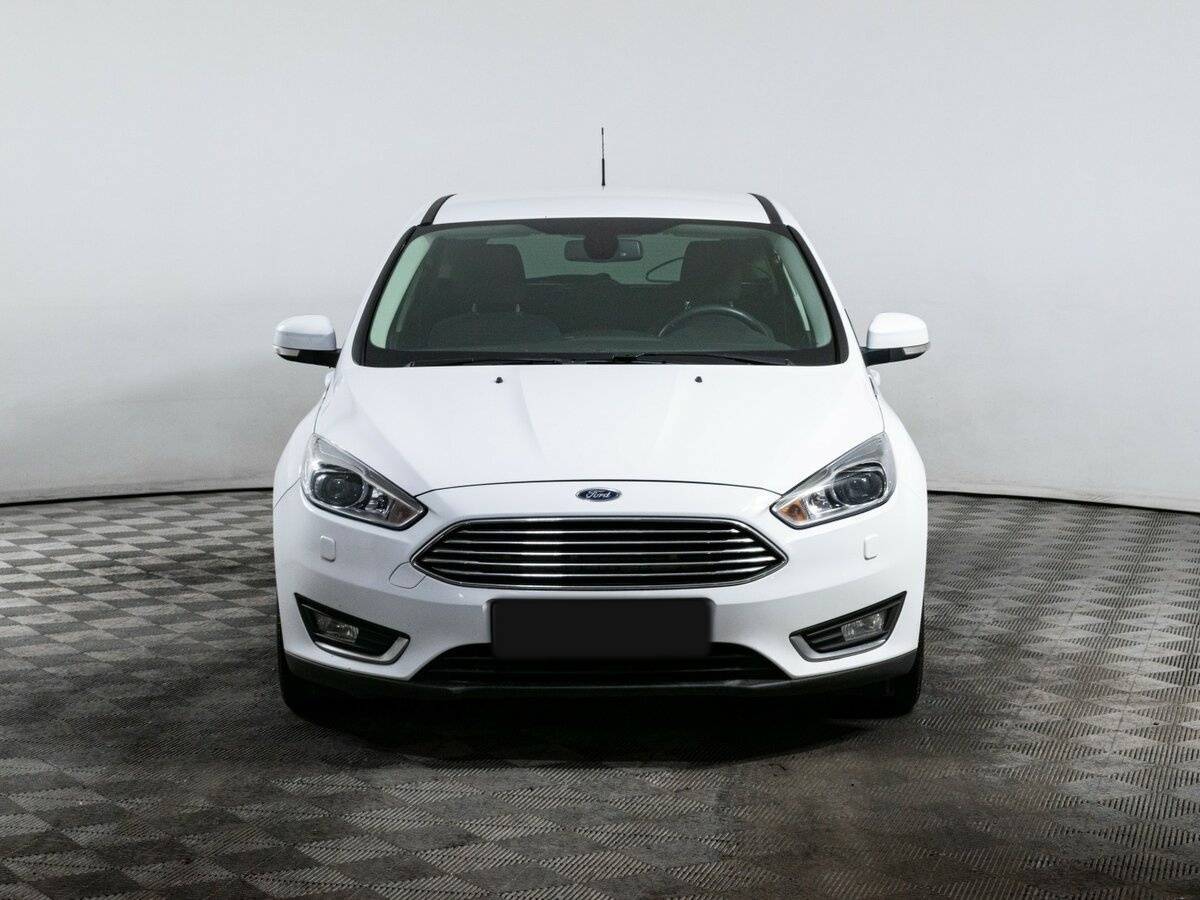 Ford Focus б/у, 2015, Роботизированная. Фото: #1