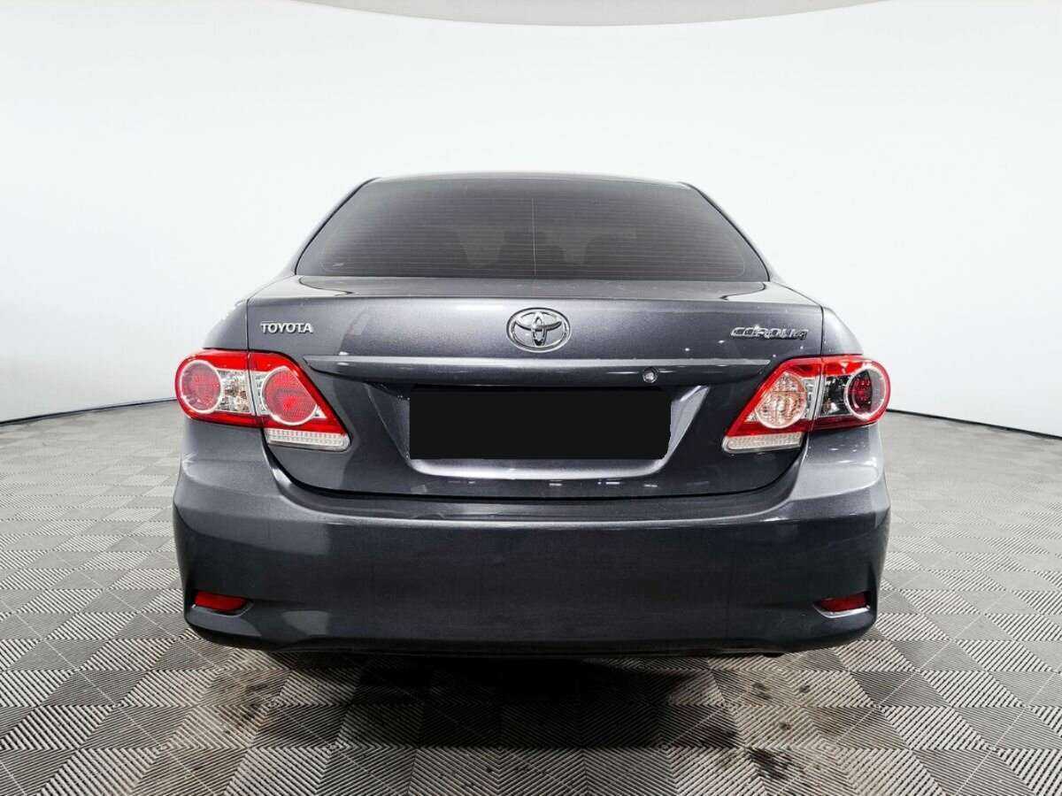 Toyota Corolla б/у, 2012, Механическая. Фото: #4