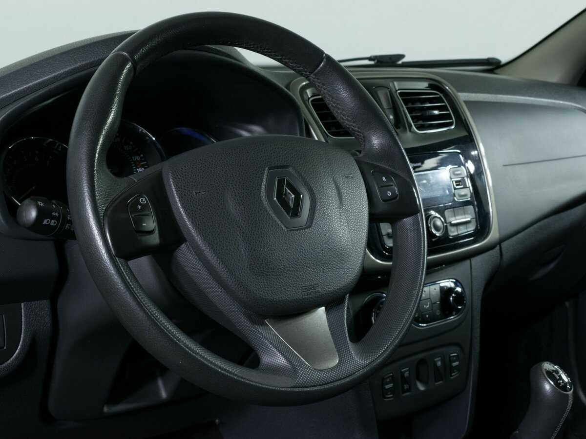 Renault Sandero б/у, 2017, Механическая. Фото: #10
