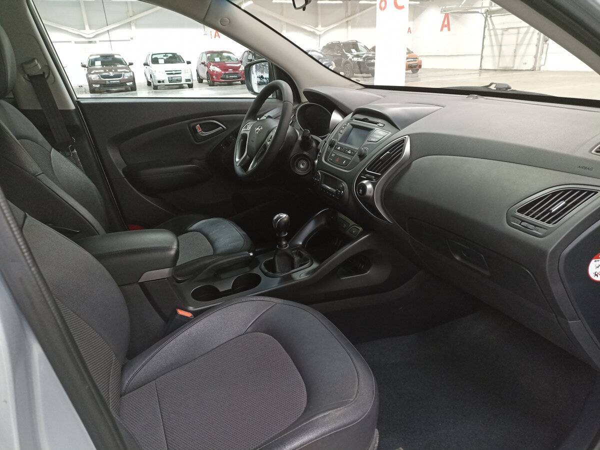 Hyundai ix35 б/у, 2014, Механическая. Фото: #10
